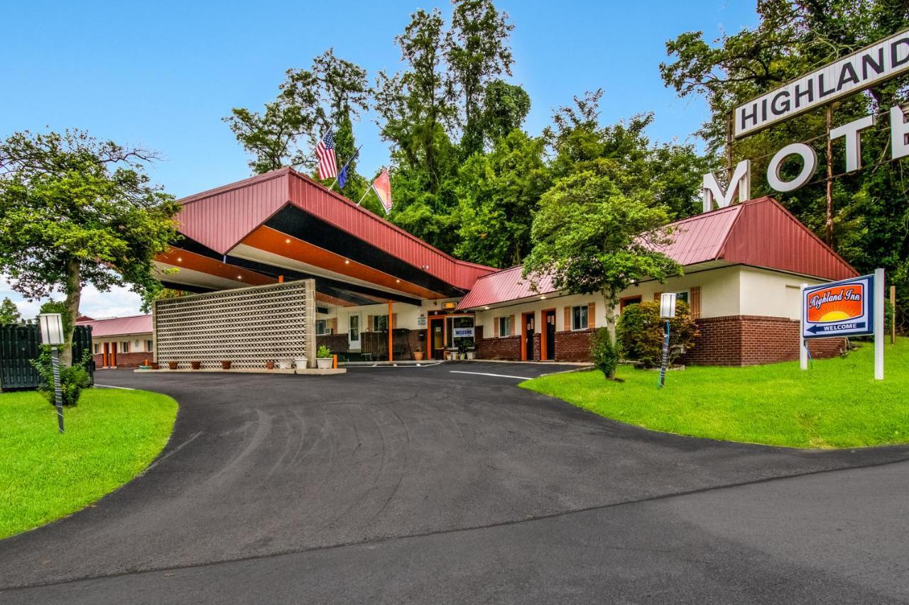 Highland Inn New Cumberland Exteriér fotografie